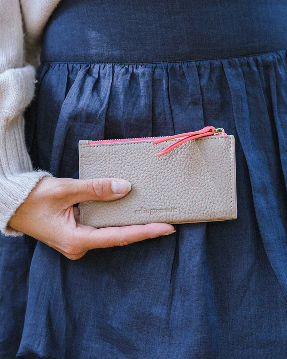 Arlington Milne | Compact Wallet | Fawn Pebble