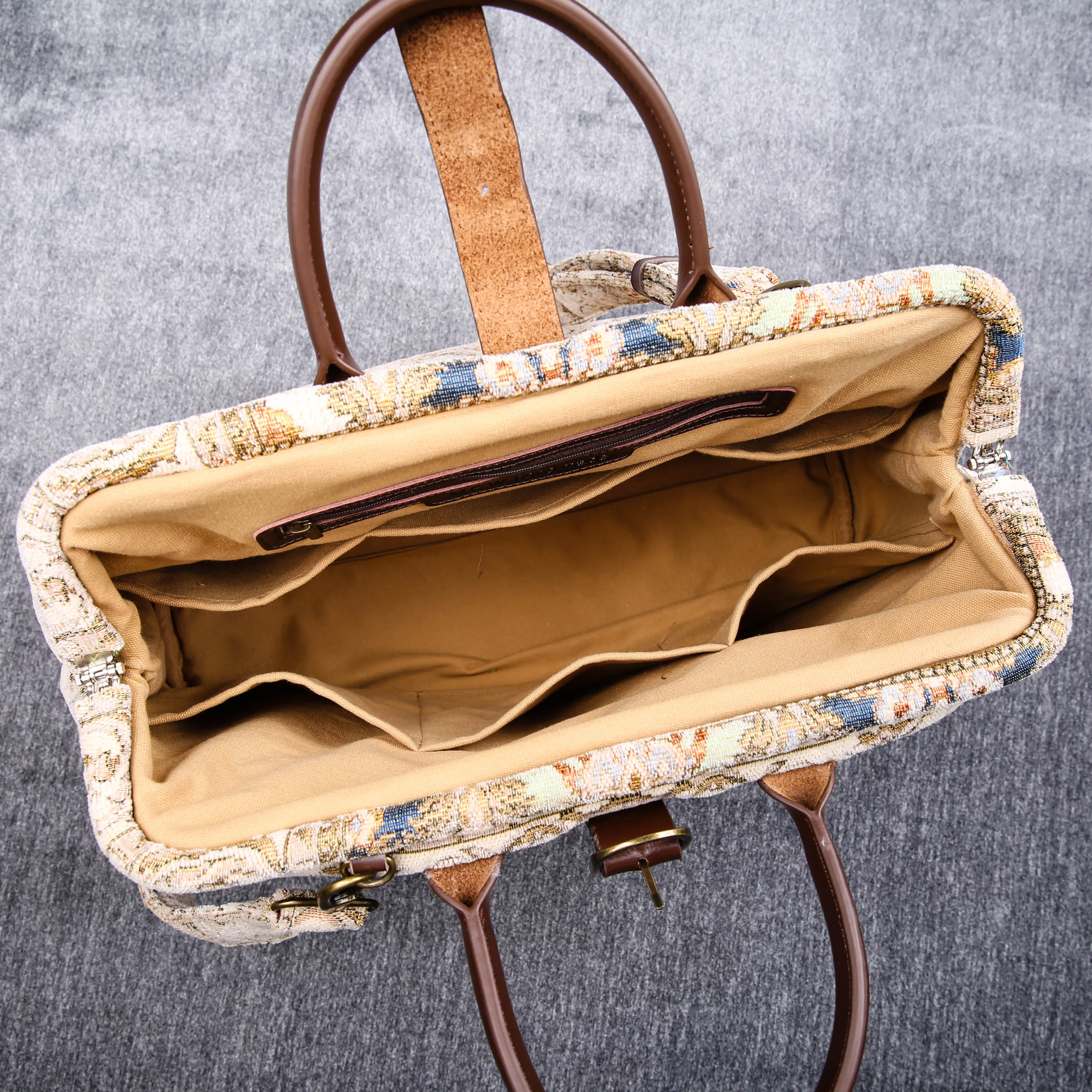 Mary Poppins Carpet Bag Golden Age Beige