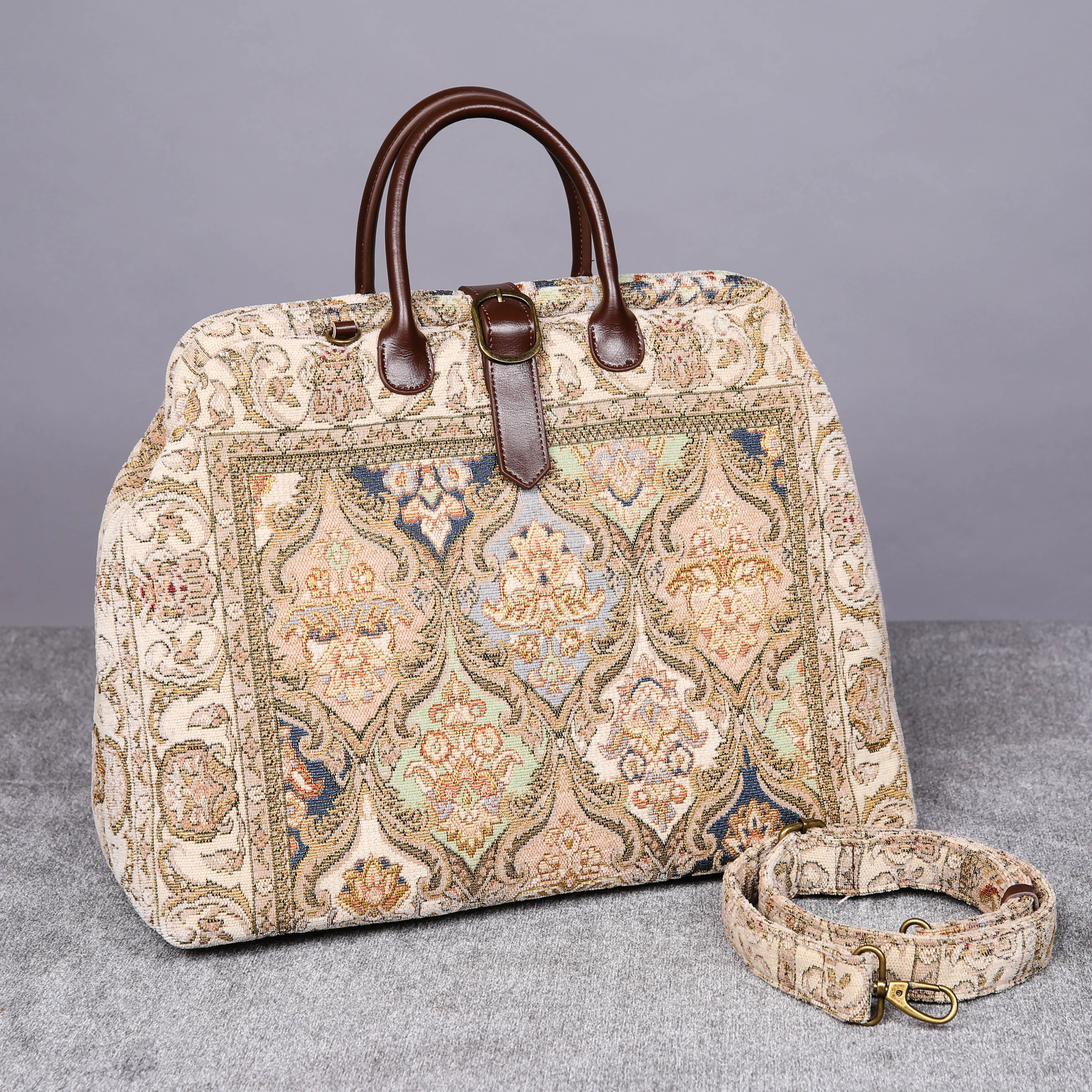 Mary Poppins Carpet Bag Golden Age Beige