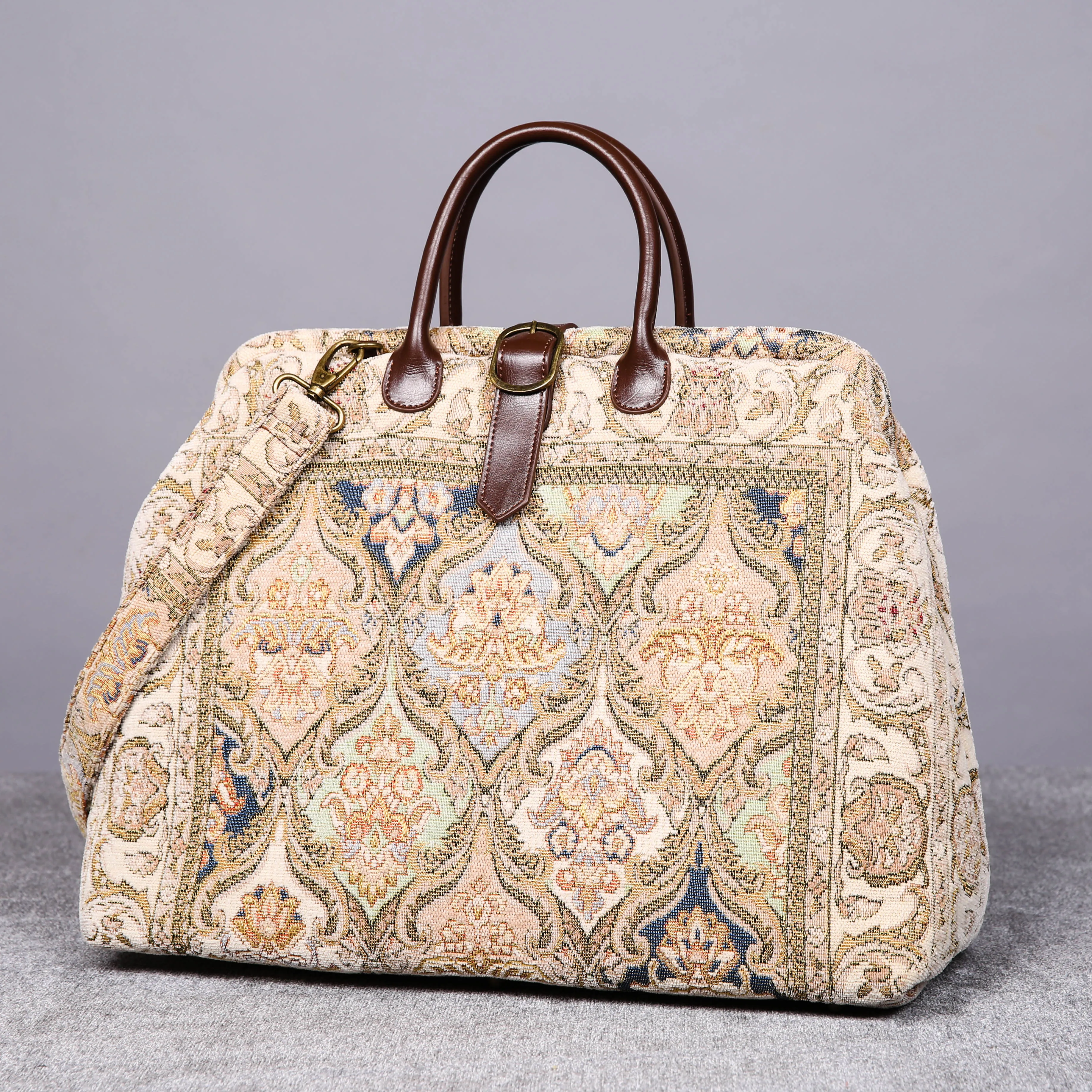 Mary Poppins Carpet Bag Golden Age Beige