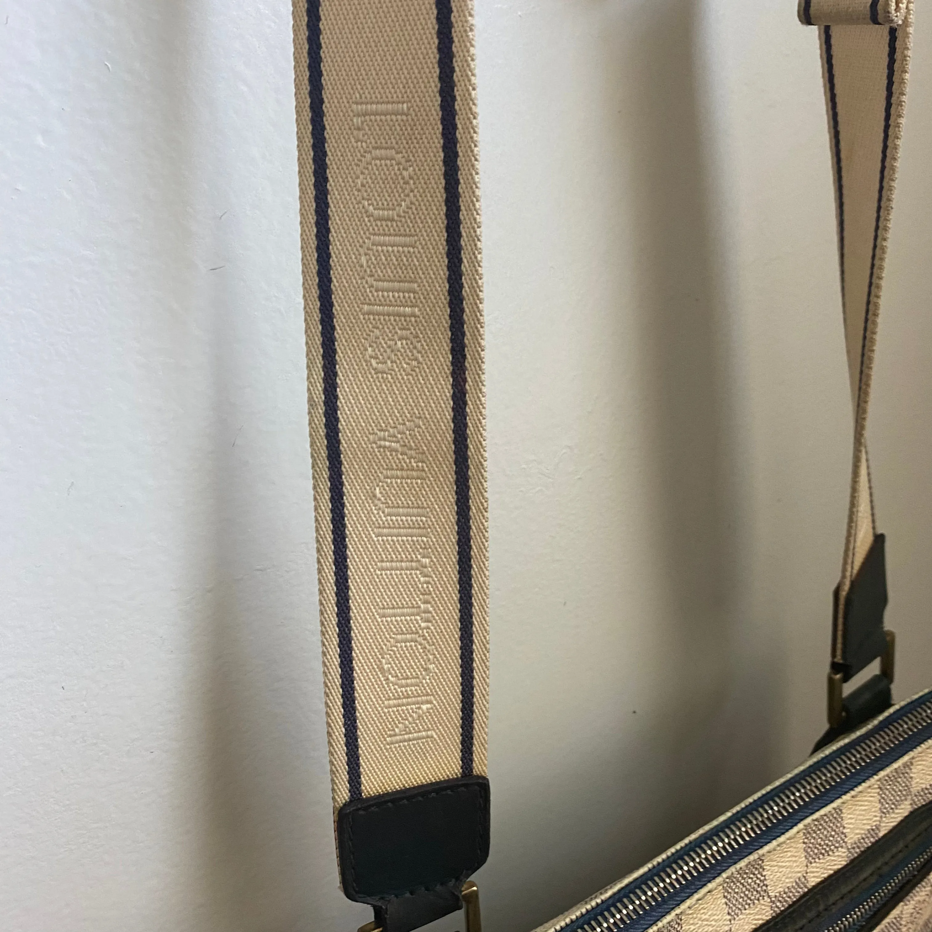 The Blue and White Swallow - Vintage Damier Azur Crossbody